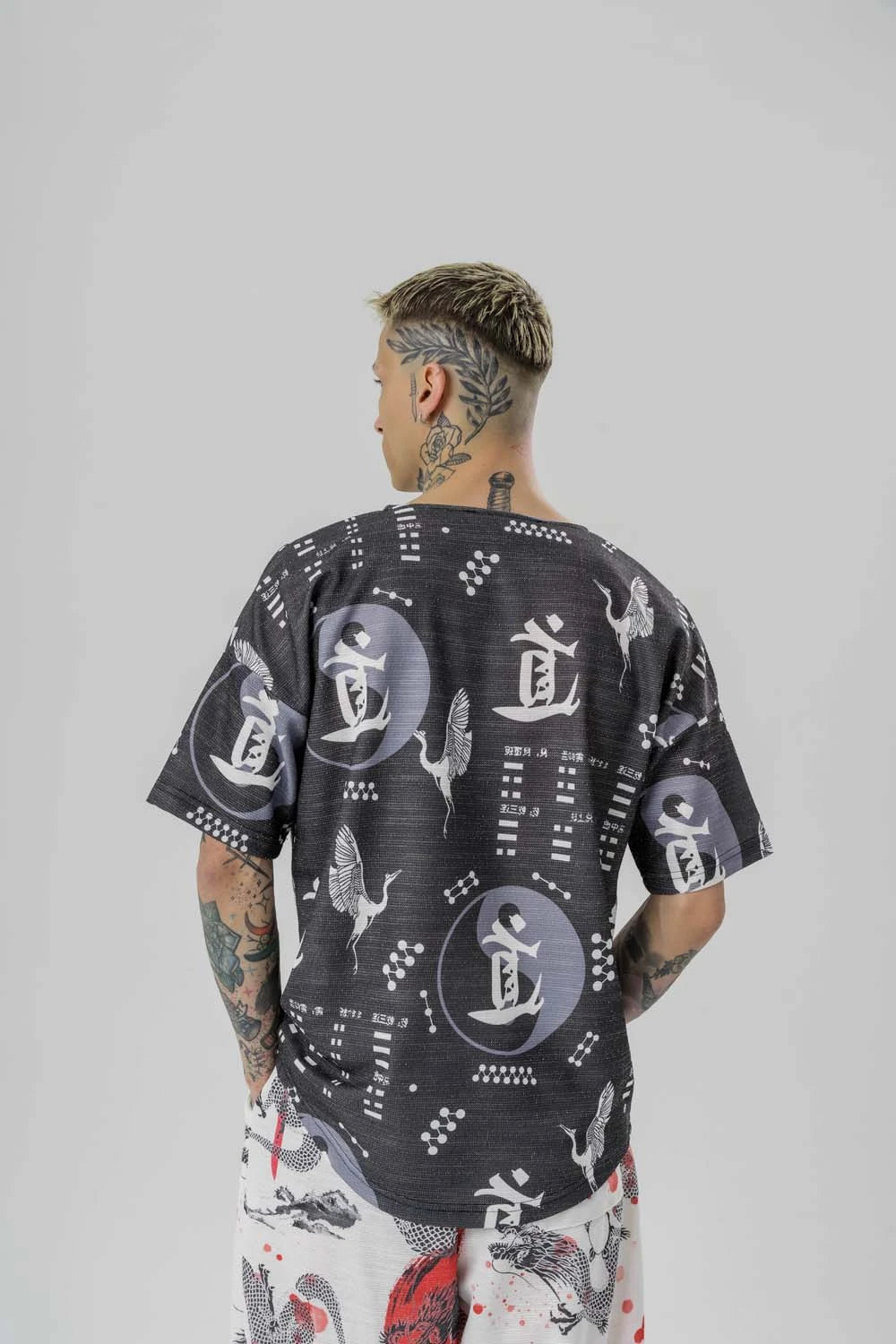 Oversize тениска "Tenshi Move"