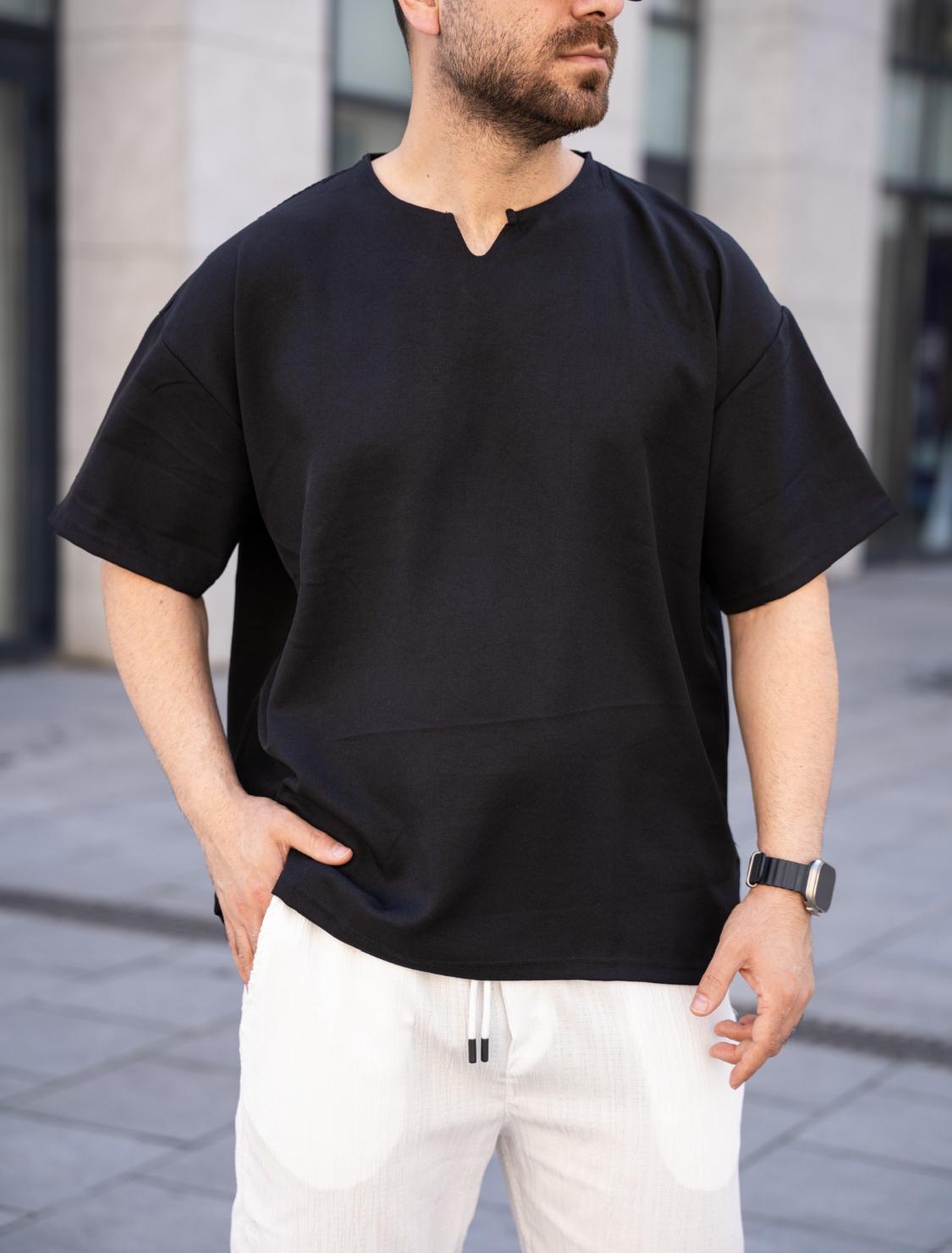 Oversize тениска "Urban Ease"