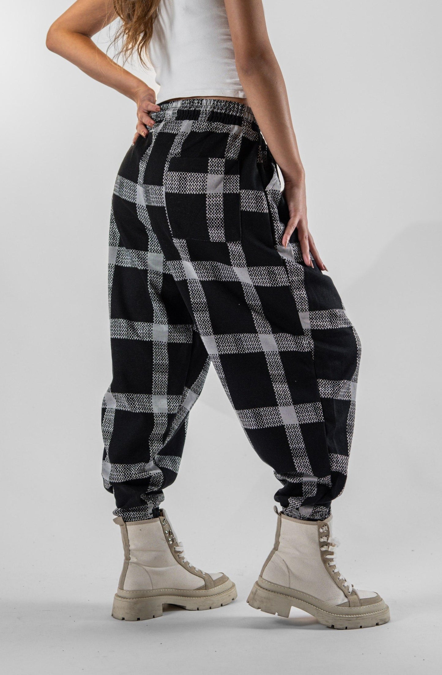 Панталон "Grid Line – Lady"