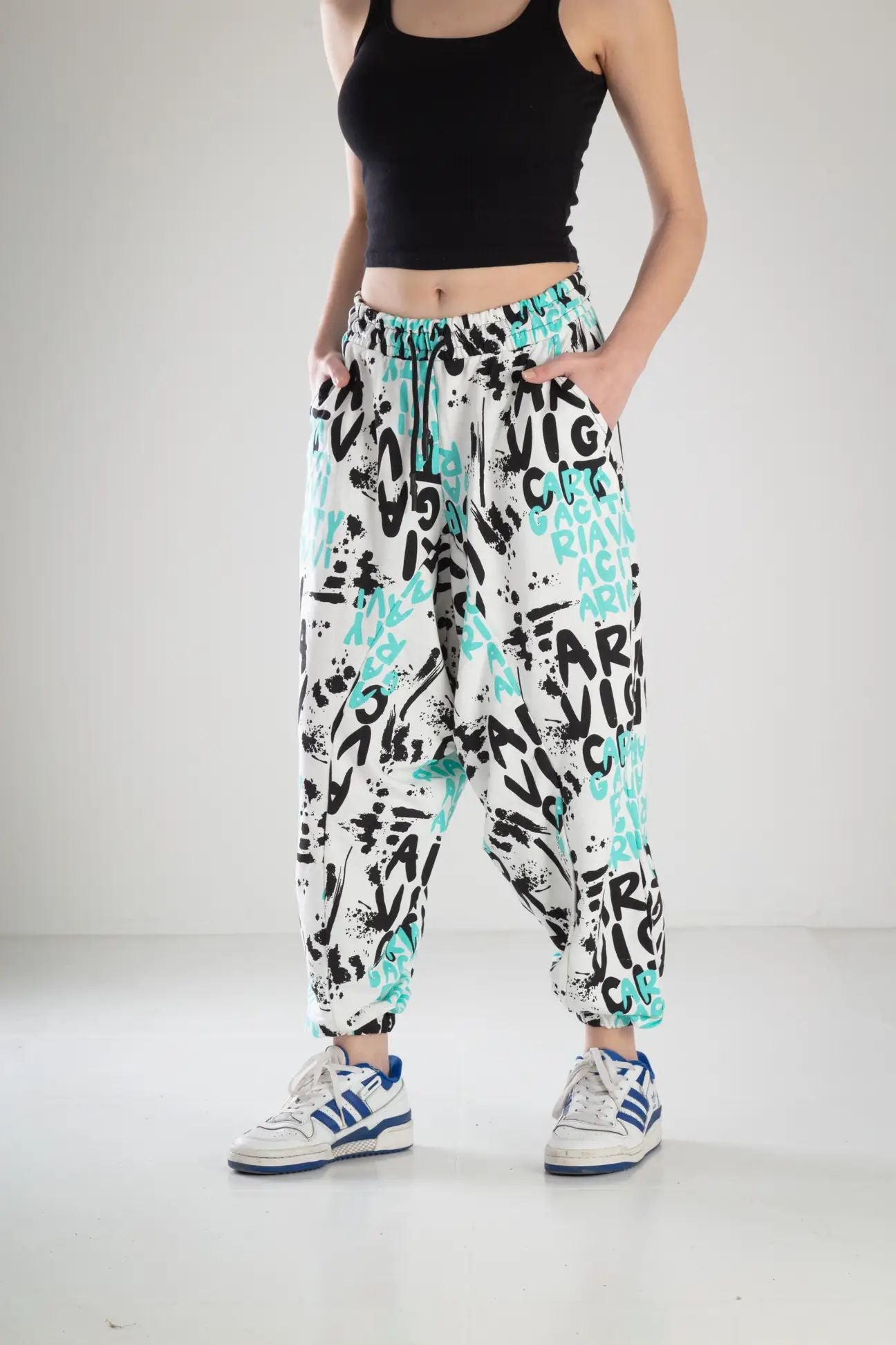 Панталон "Graffiti Flow W"