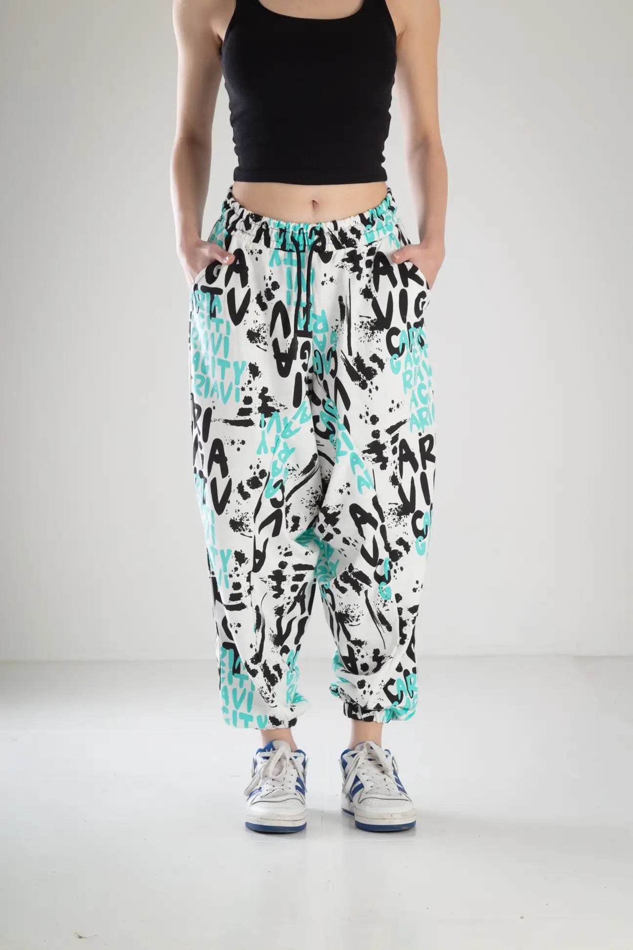 Панталон "Graffiti Flow W"