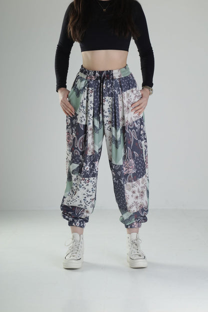 Street Botanica™ Lady