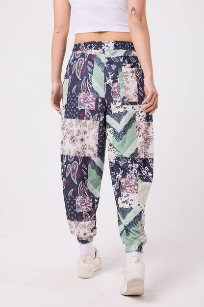 Street Botanica™ Lady
