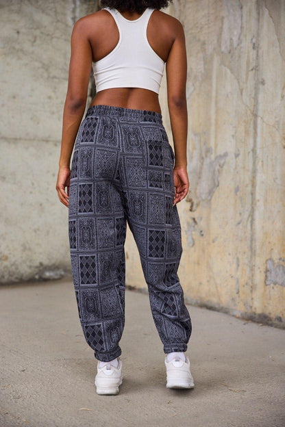 Deluxe Mosaic Lady