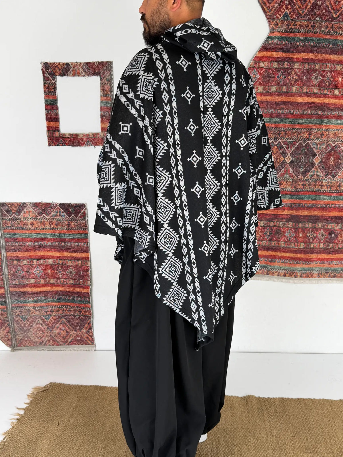 TRIBAL NOMAD™ – Oversized Hooded Streetwear Poncho