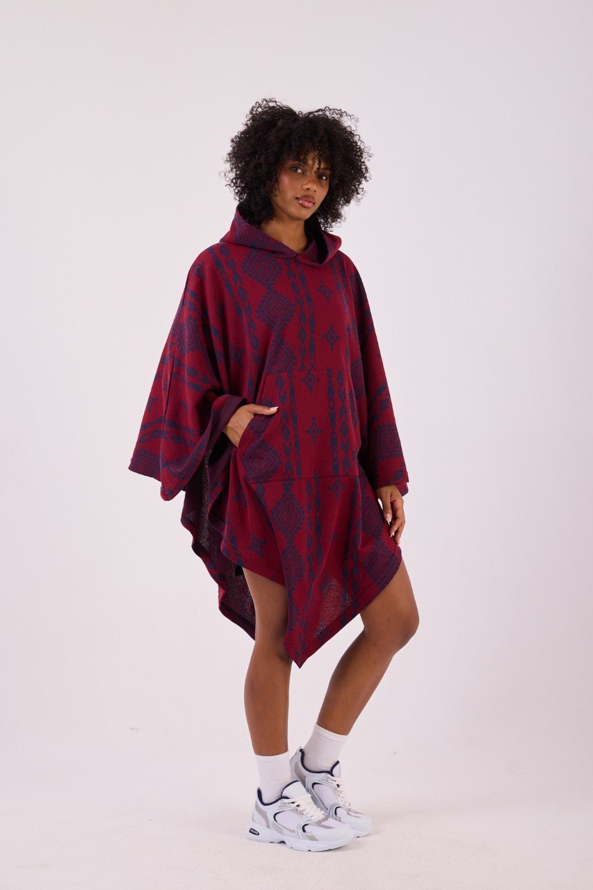 RED NOMAD™ Lady– Oversized Hooded Streetwear Poncho