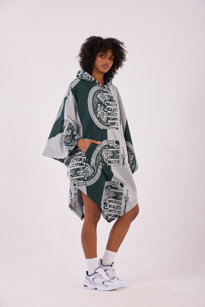 NORDIC NOMAD™ Lady – Oversized Hooded Streetwear Poncho