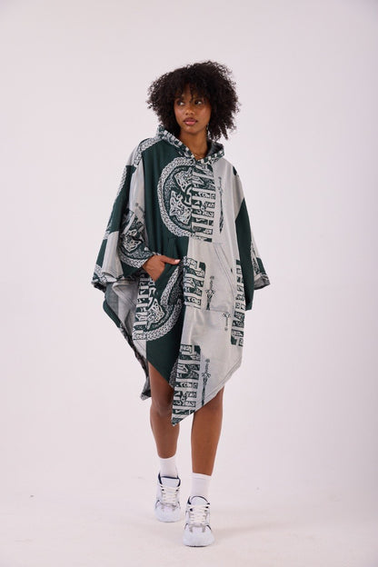 NORDIC NOMAD™ Lady – Oversized Hooded Streetwear Poncho