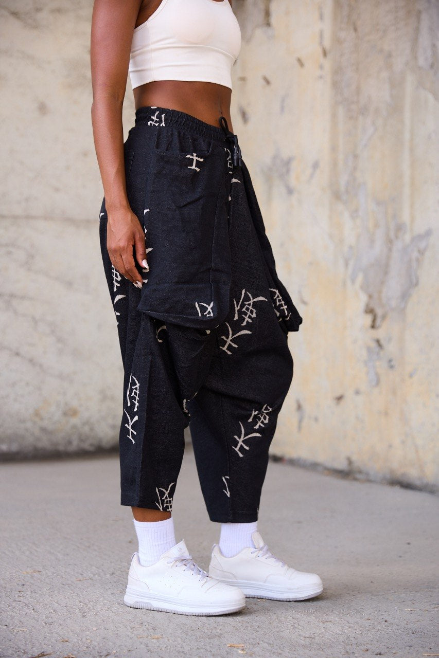 Asian Avangard – Lady