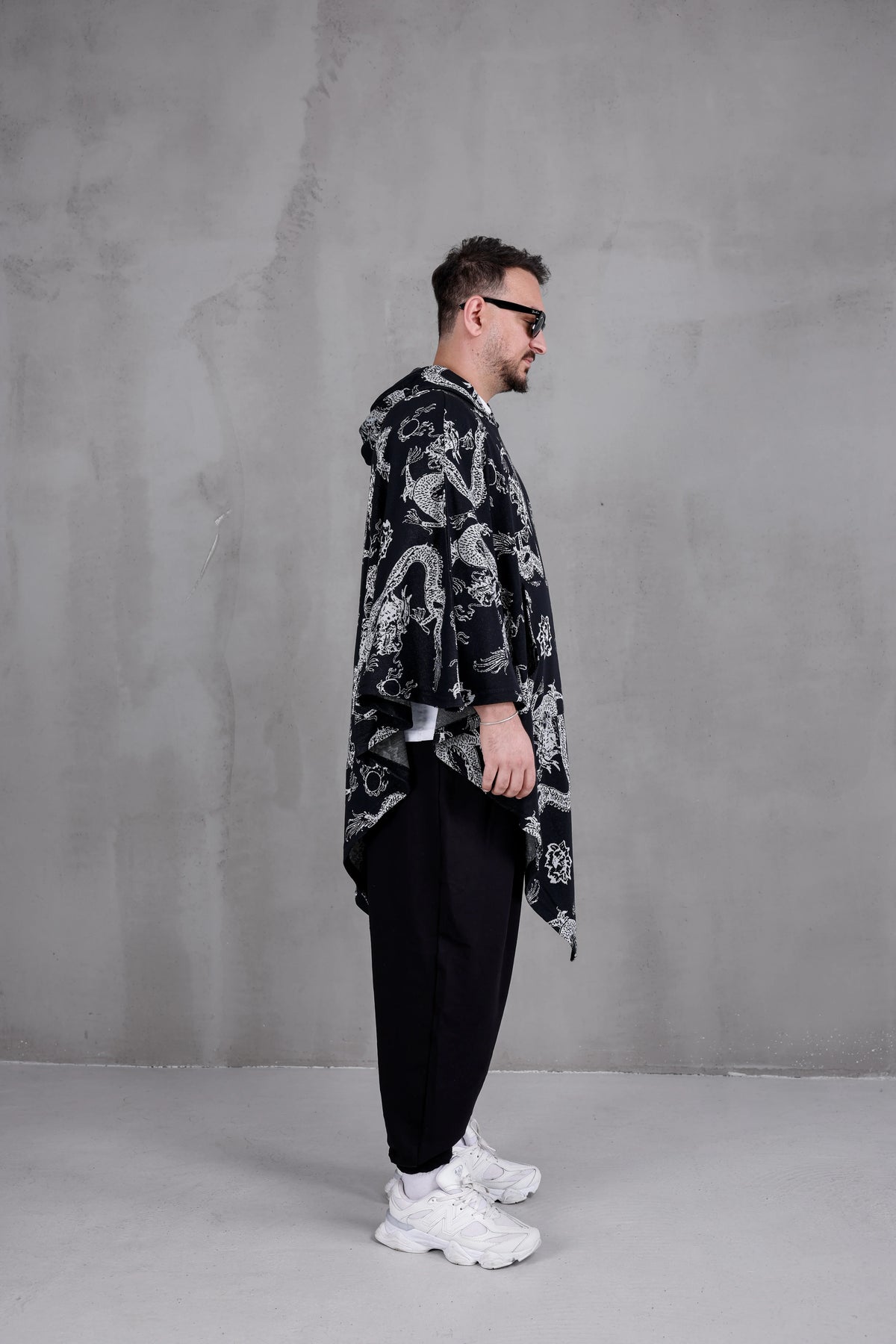 DRAGON SHADE™ – Oversized Hooded Streetwear Poncho