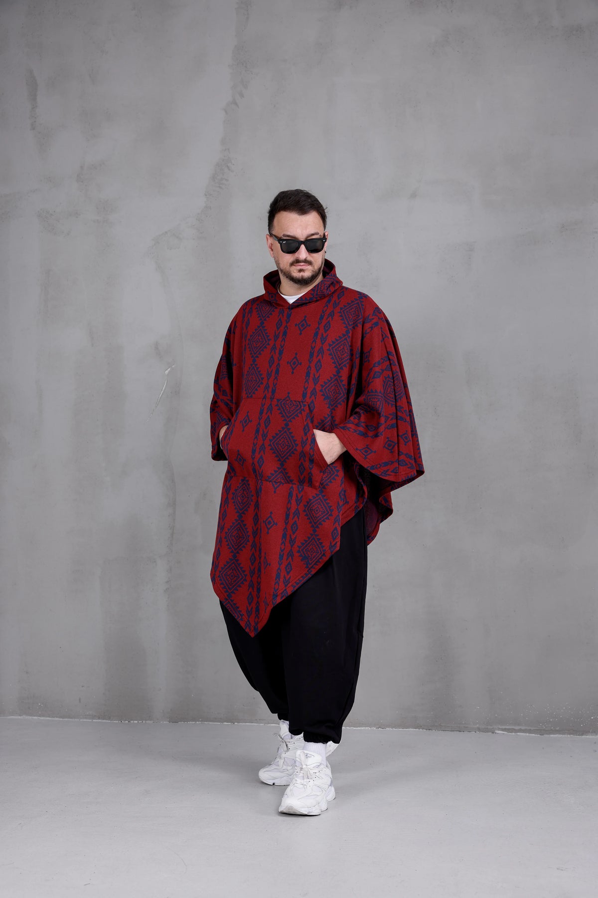 RED NOMAD™ – Oversized Hooded Streetwear Poncho