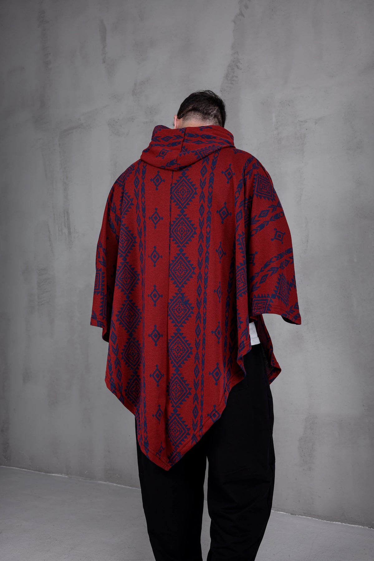 RED NOMAD™ – Oversized Hooded Streetwear Poncho